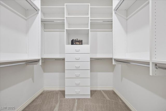 640 Quail Covey Road, Henderson, NV 89002