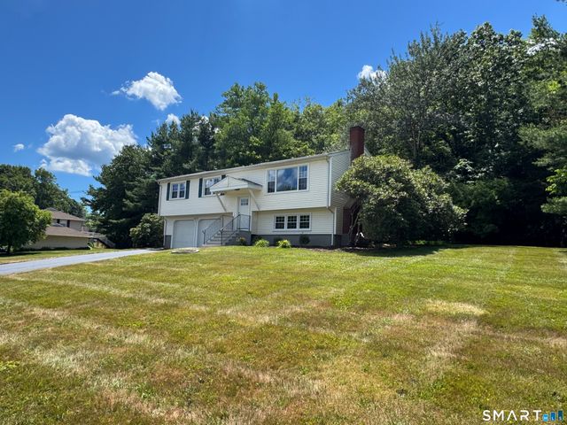 210 Cloudland Road, North Haven, CT 06473