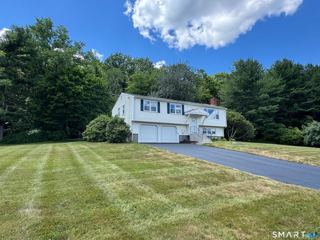 210 Cloudland Road, North Haven, CT 06473