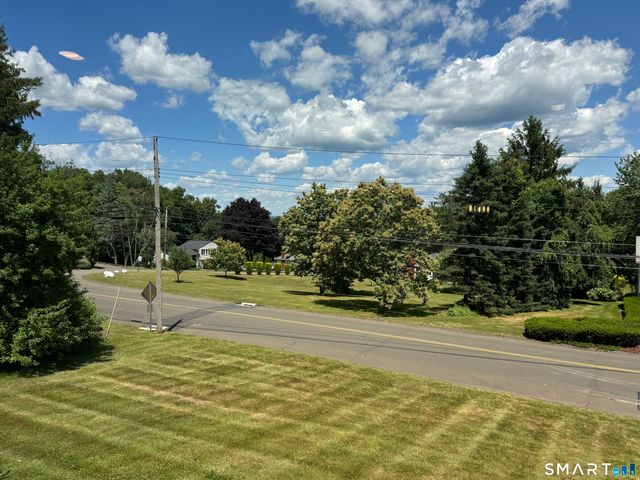 210 Cloudland Road, North Haven, CT 06473