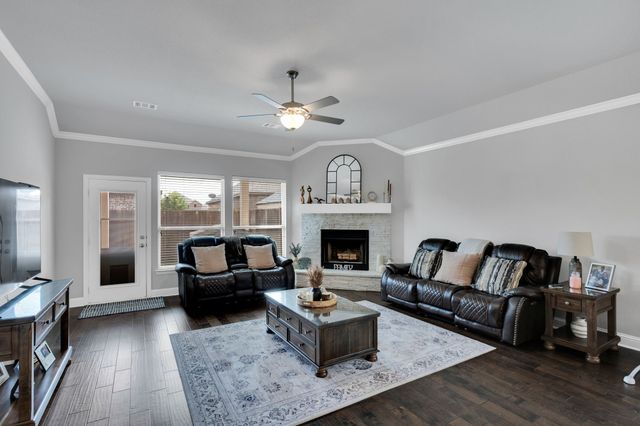 244 Dakota Drive, Waxahachie, TX 75167