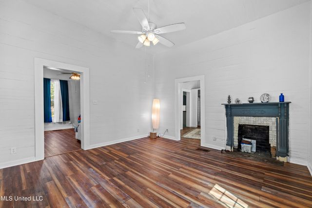 4214 31st Street, Gulfport, MS 39501
