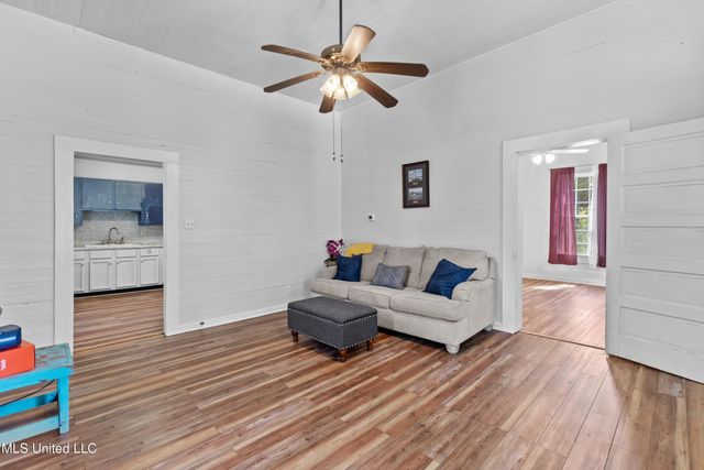 4214 31st Street, Gulfport, MS 39501