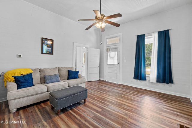 4214 31st Street, Gulfport, MS 39501
