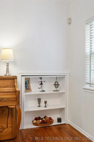 3705 W Iola Street, Broken Arrow, OK 74012