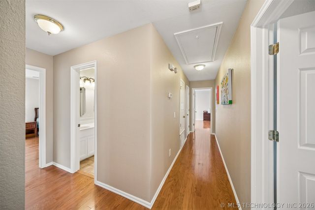 3705 W Iola Street, Broken Arrow, OK 74012