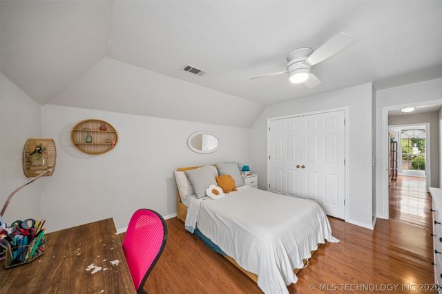 3705 W Iola Street, Broken Arrow, OK 74012