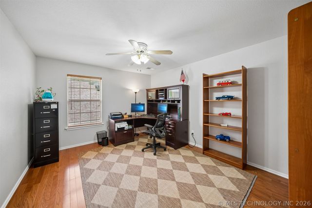3705 W Iola Street, Broken Arrow, OK 74012