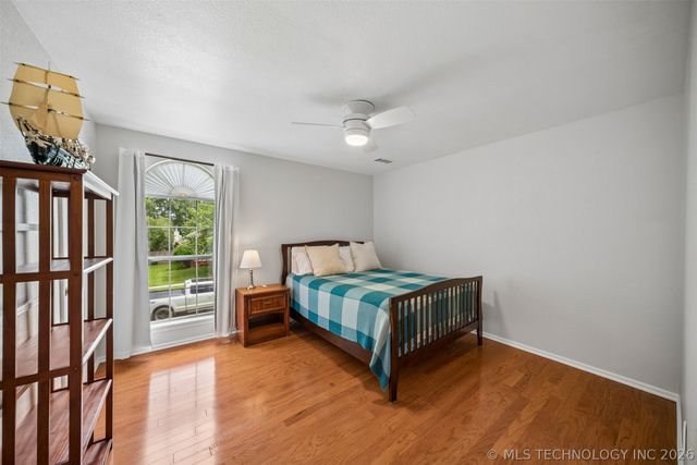 3705 W Iola Street, Broken Arrow, OK 74012