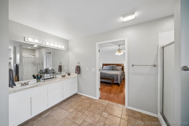 3705 W Iola Street, Broken Arrow, OK 74012