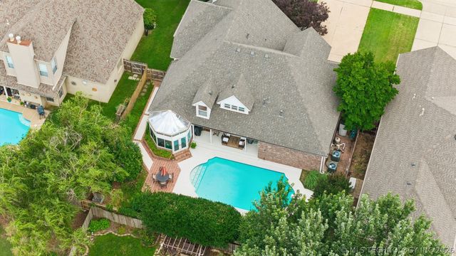 3705 W Iola Street, Broken Arrow, OK 74012