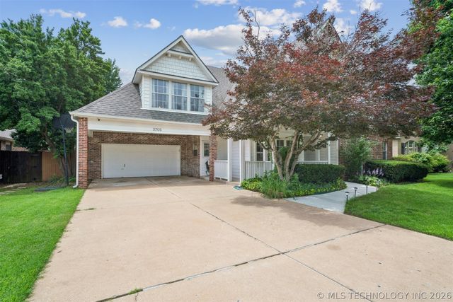 3705 W Iola Street, Broken Arrow, OK 74012