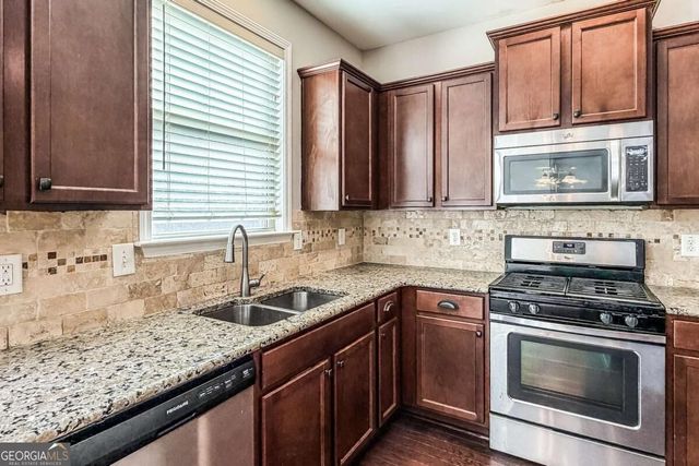 449 Rockford Pass SW, Marietta, GA 30064