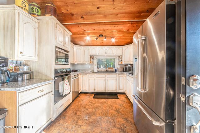 34820 Lourdes Avenue, Soldotna, AK 99669