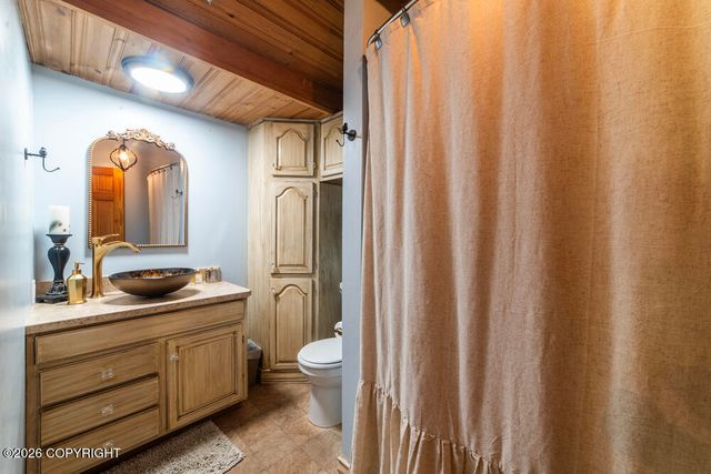 34820 Lourdes Avenue, Soldotna, AK 99669