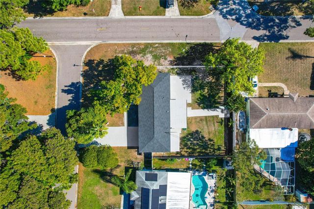 4300 28TH AVENUE N, St Petersburg, FL 33713