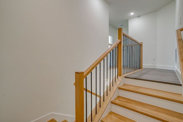 110 Cardinal Woods Court, Granbury, TX 76049