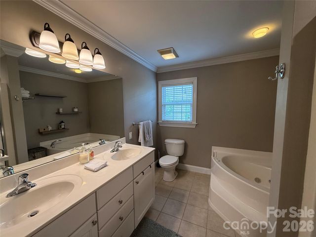 4417 Kathleen Court, Charlotte, NC 28217