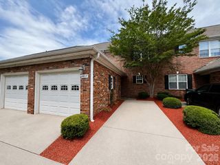 4417 Kathleen Court, Charlotte, NC 28217
