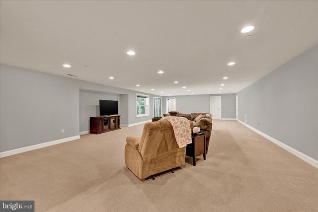 11702 HUNTSWORTH LN, Owings Mills, MD 21117