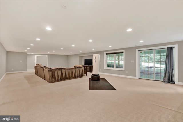 11702 HUNTSWORTH LN, Owings Mills, MD 21117
