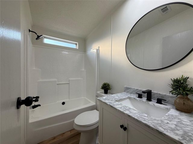 7428 SAINT JOHNS ROAD, Land O Lakes, FL 34638