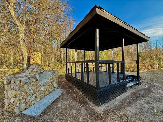 7428 SAINT JOHNS ROAD, Land O Lakes, FL 34638