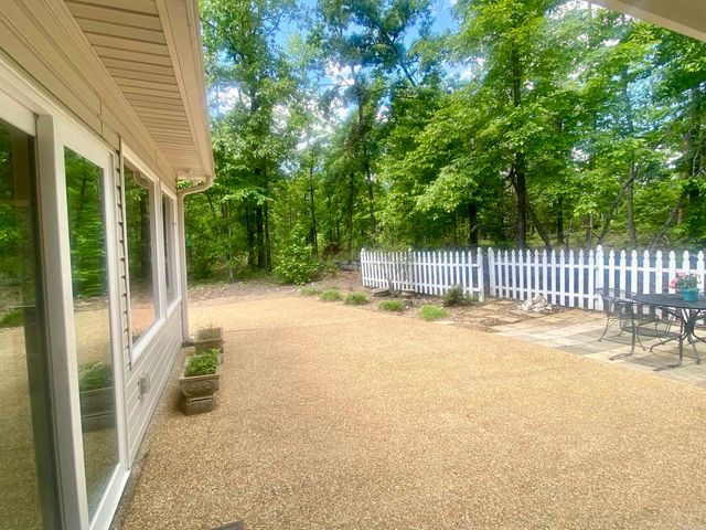 5 Casita Ln, Hot Springs Village, AR 71909
