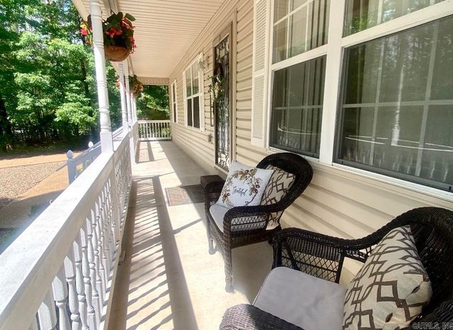 5 Casita Ln, Hot Springs Village, AR 71909