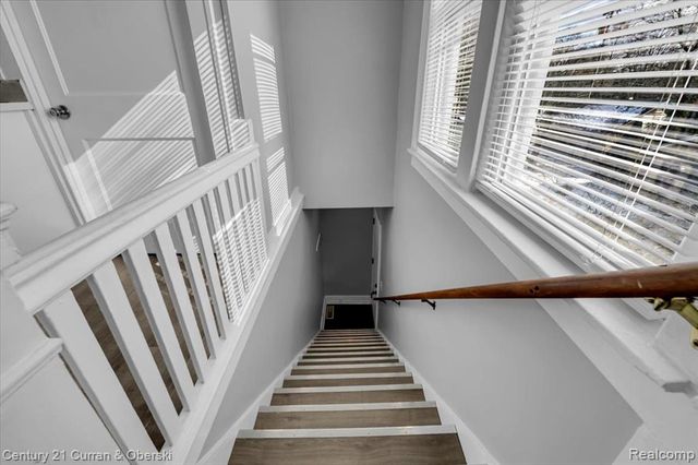 23921 Oxford Street, Dearborn, MI 48124