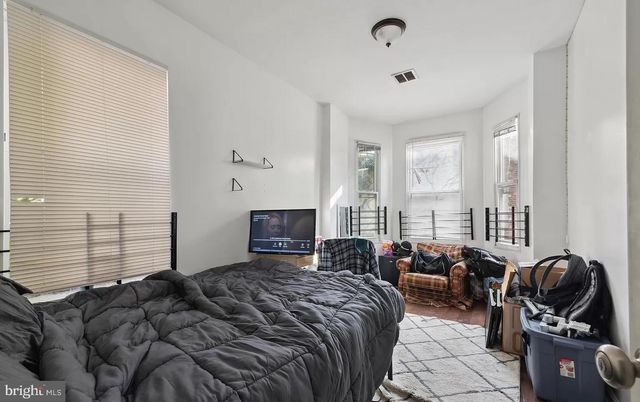 1604 W MONTGOMERY AVE, Philadelphia, PA 19121