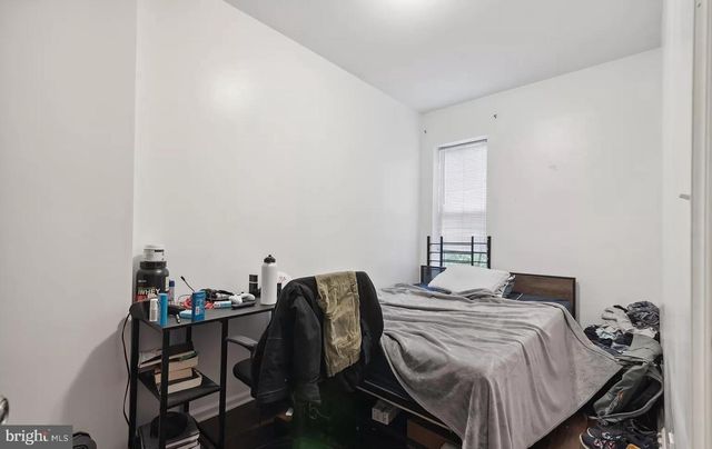 1604 W MONTGOMERY AVE, Philadelphia, PA 19121