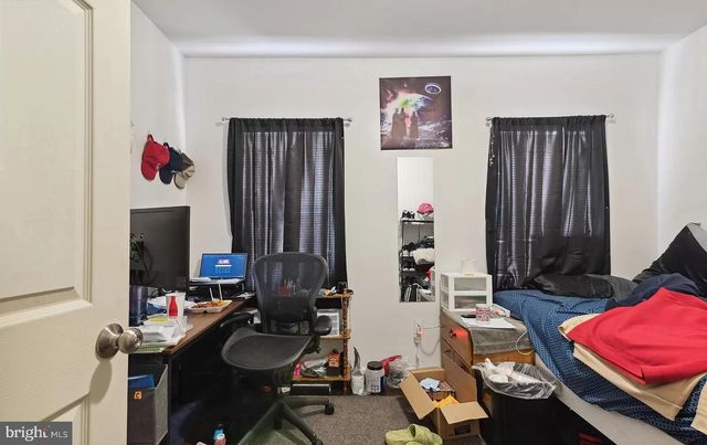 1604 W MONTGOMERY AVE, Philadelphia, PA 19121