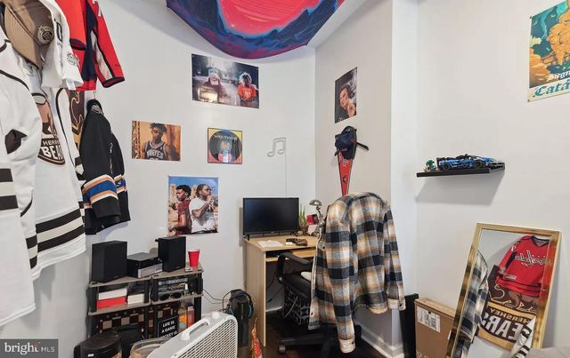 1604 W MONTGOMERY AVE, Philadelphia, PA 19121