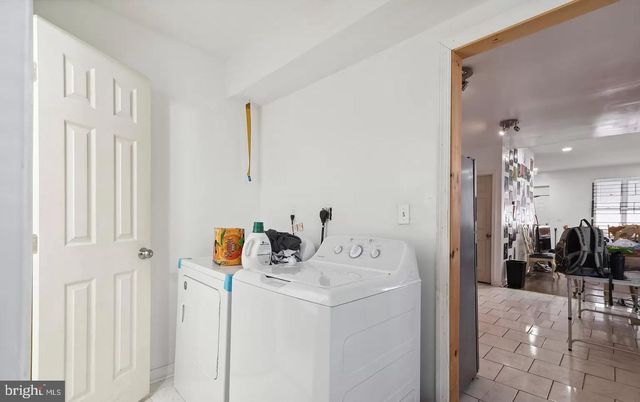 1604 W MONTGOMERY AVE, Philadelphia, PA 19121