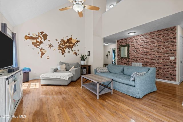 110 Lightwater Drive, Aberdeen, NC 28315