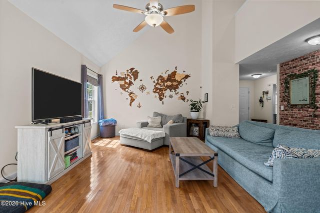 110 Lightwater Drive, Aberdeen, NC 28315