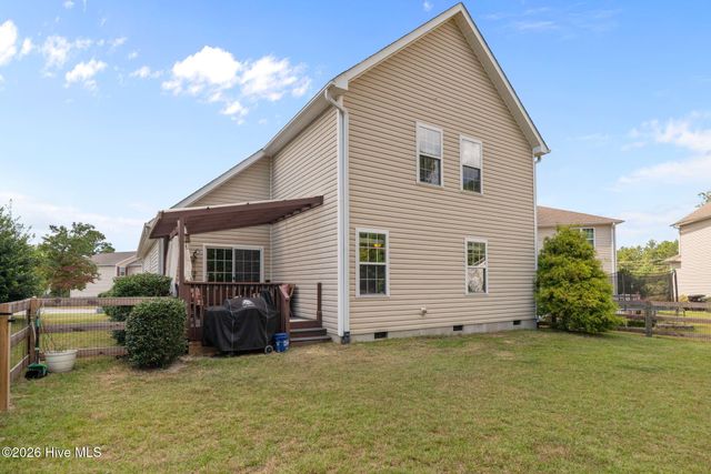 110 Lightwater Drive, Aberdeen, NC 28315