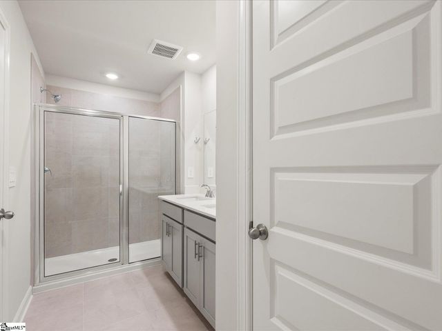 302 Hampton George Court, Greer, SC 29651