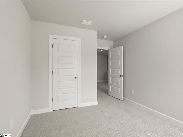 302 Hampton George Court, Greer, SC 29651