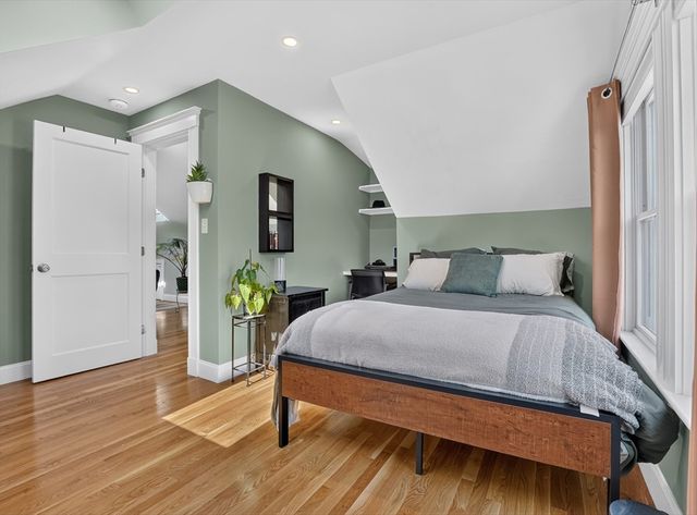 23 Irvington Rd 2, Somerville, MA 02144