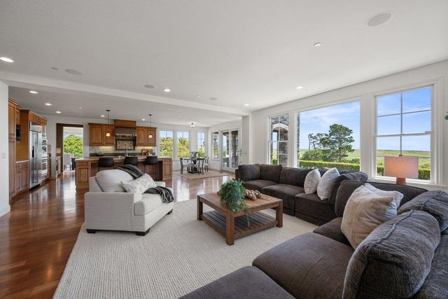 101 Spyglass Lane, Half Moon Bay, CA 94019
