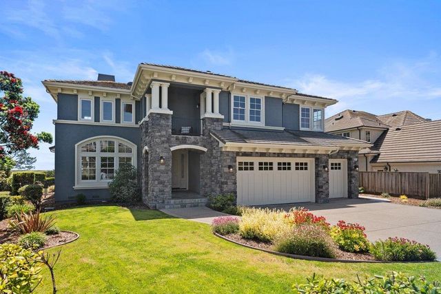 101 Spyglass Lane, Half Moon Bay, CA 94019