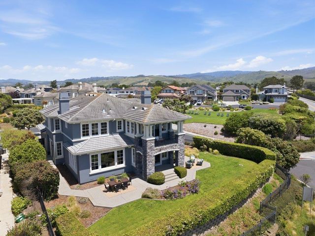 101 Spyglass Lane, Half Moon Bay, CA 94019