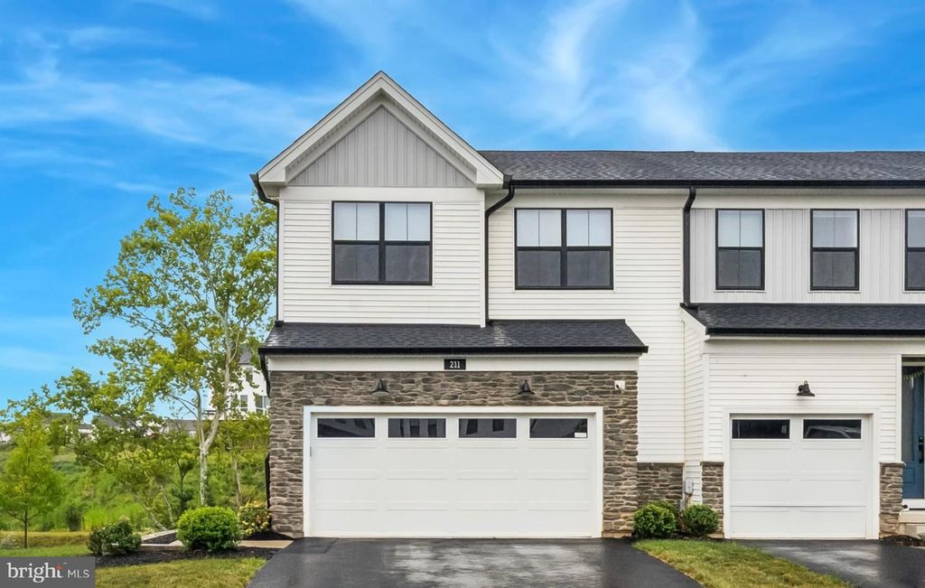 211 LILAC ST, King Of Prussia, PA 19406