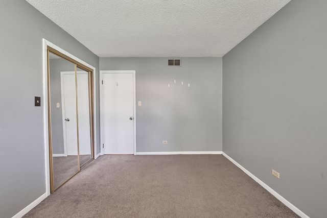 385 E 162nd Street, Harvey, IL 60426