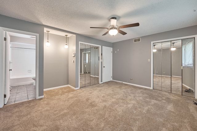 385 E 162nd Street, Harvey, IL 60426