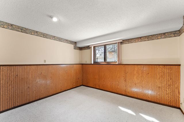 2310 Anthony Street, South Saint Paul, MN 55075