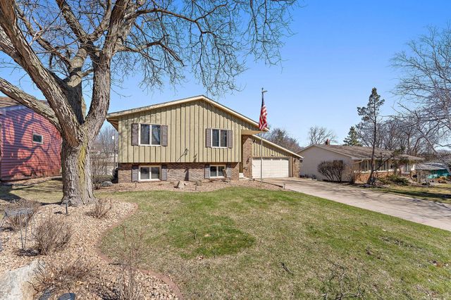 2310 Anthony Street, South Saint Paul, MN 55075