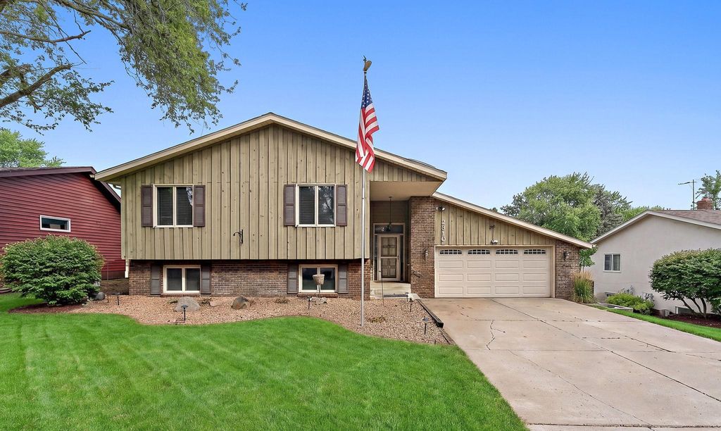 2310 Anthony Street, South Saint Paul, MN 55075